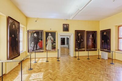 Lobkowicz Palace Museum Entrance Ticket in Prague - Getting Oriented: How the Audio Guide Keeps You Moving