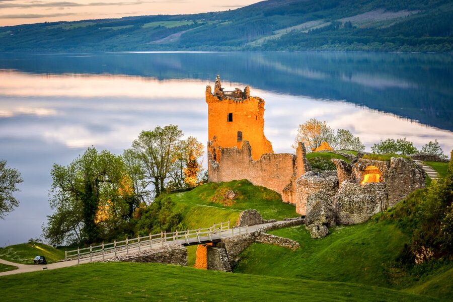 Loch Ness: Urquhart Castle Round-Trip Cruise - Value for your money: what $30 buys you on the loch