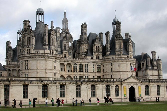 Loire Valley Castles VIP Private Tour: Chambord, Chenonceaux, Amboise - Why This VIP Loire Tour Works Without a Rental Car
