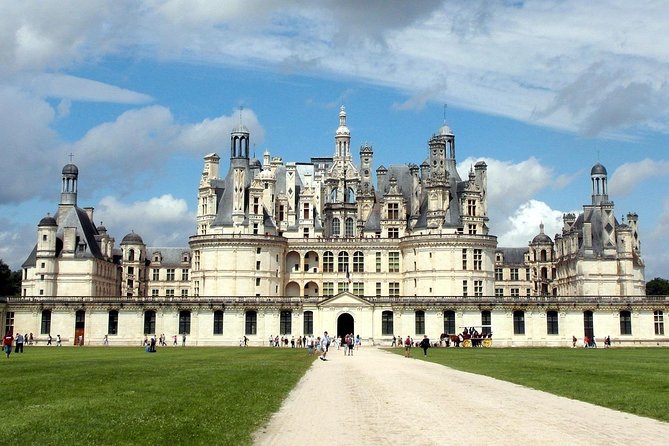 Loire Valley Castles VIP Private Tour: Chambord, Chenonceaux, Amboise - Your 7:00 a.m. Start and the Comfort Factor That Actually Matters