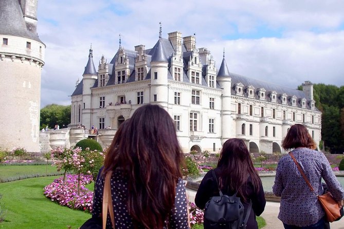 Loire Valley Day Tour Chambord and Chenonceau plus Lunch at a Private Castle - Villesavin lunch in a family château: the day’s most human moment