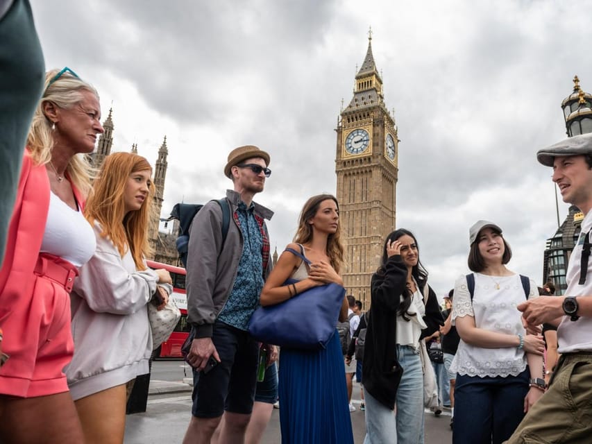London: Big Ben, Churchill War Rooms & Buck'ham Palace Tour - Buckingham Palace and Whitehall: the landmarks you get to understand, not just see