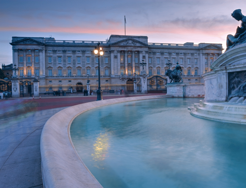 London: Buckingham Palace and Royal London Walking Tour - State Rooms rules: photos, food, and what to do with your phone