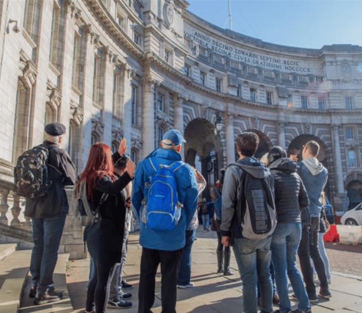 London: Buckingham Palace and Royal London Walking Tour - Jermyn Street royal warrant holders: luxury with a purpose