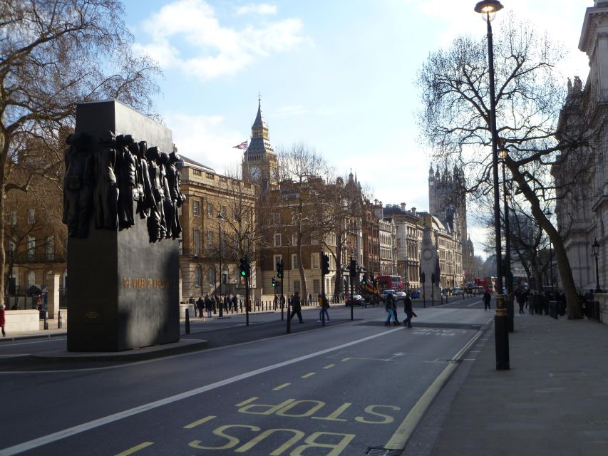 London: Buckingham Palace & Changing of the Guard Experience - Price and value: what you pay about $23 for (and what you don’t)