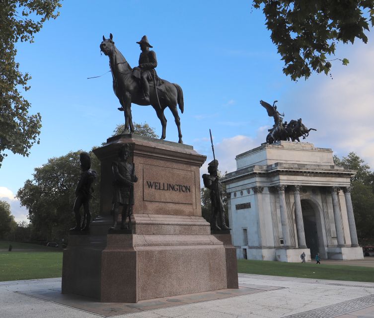 London: Buckingham Palace Walk & Tea at Kensington Palace - From Green Park to St James’s: where royal London gets oddly personal