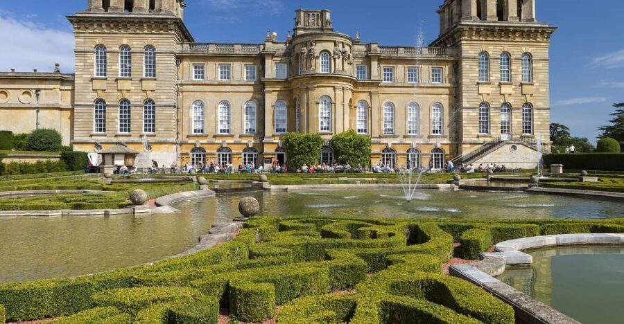 London: Cream Tea at Blenheim Palace & the Cotswolds Tour - Who this tour suits best