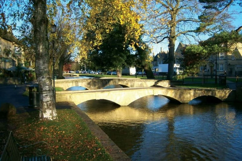 London: Cream Tea at Blenheim Palace & the Cotswolds Tour - Cream tea at Blenheim: simple, classic, and worth protecting