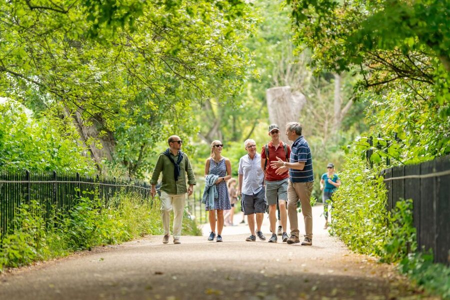 London: Kensington Palace Afternoon Tea & Guided Walk - Timing and pacing: the 2 to 4 hour window