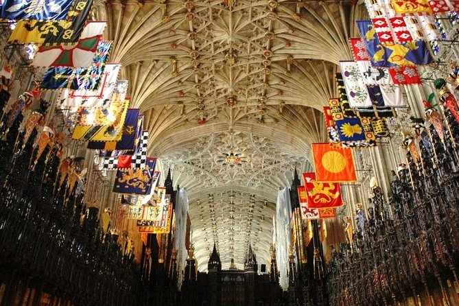 London, Windsor Castle, Hampton Court Palace with Free Snack Pack - Closures and Schedule Changes: When You Need a Plan B