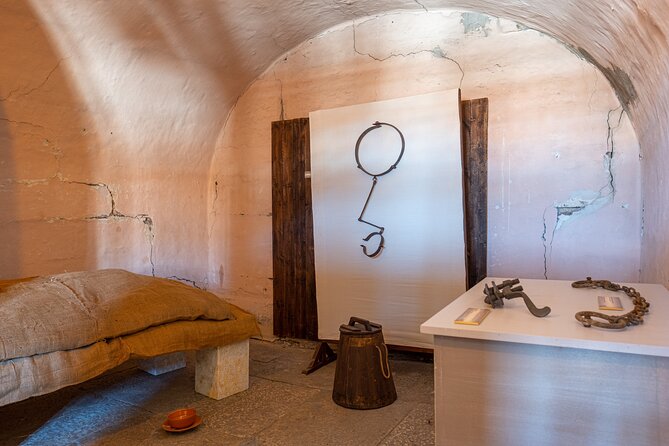 Lords of the Night Prisons Palace: Cells & Torture Tools Visit - Key things you’ll notice on this Lords of the Night visit