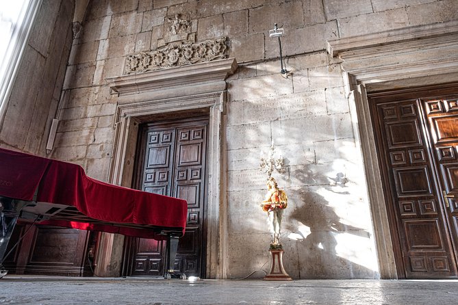 Lords of the Night Prisons Palace: Cells & Torture Tools Visit - How long it really takes, and why the pace matters