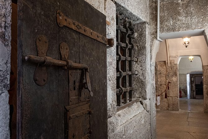 Lords of the Night Prisons Palace: Cells & Torture Tools Visit - Your walk through Circolo Artistico and the prison spaces