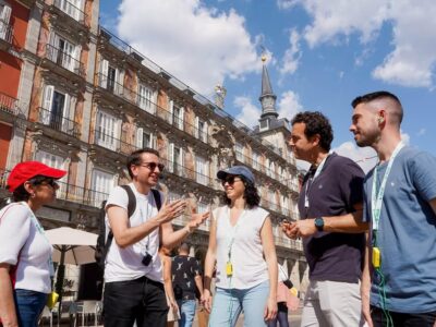 Madrid: 4-Hour Bus Tour with Royal Palace Admission - Starting point near Plaza de Ramales: how you’ll find the group