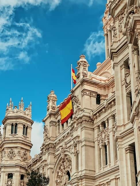 Madrid: Old Town, Poets District, and Royal Palace Tour - Why This 3-Hour Walk Works So Well for Madrid