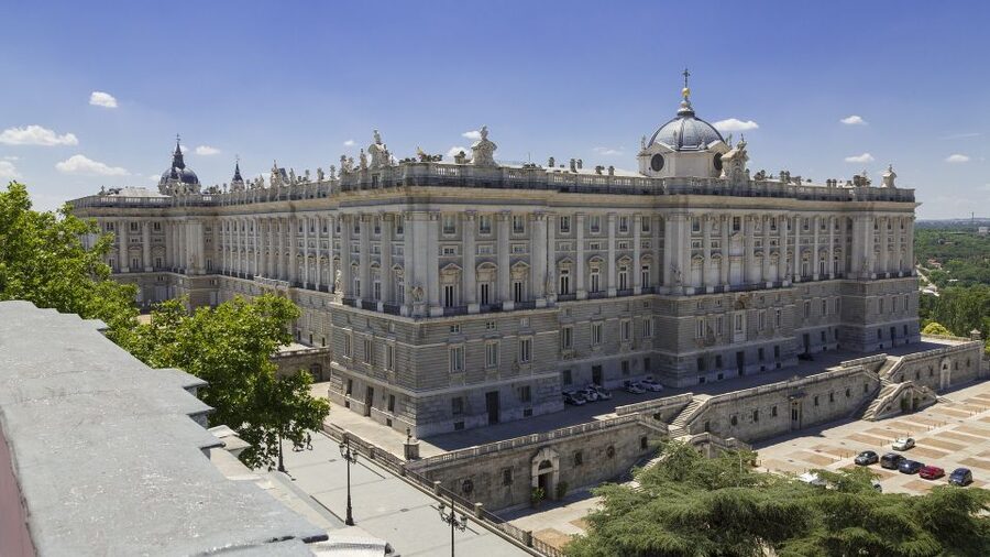 Madrid: Royal Palace and Almudena Cathedral Small-Group Tour - Who this tour is best for (and who should consider DIY)