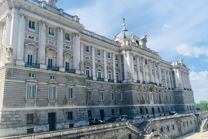 Madrid Royal Palace and Prado Museum Private Tour with Transfers - Why the price can make sense for the Royal Palace + Prado combo