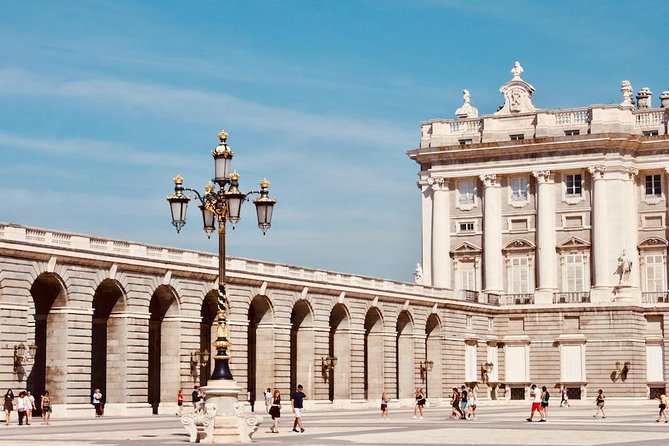 Madrid Royal Palace and Prado Museum Private Tour with Transfers - Hotel pickup and cab transfers: how the 4 hours actually play out