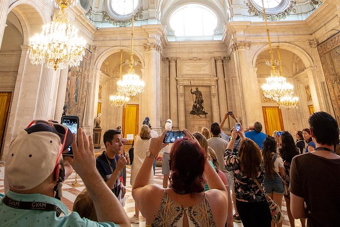 Madrid: Royal Palace Expert Guided Tour with Optional Tapas - Why this Royal Palace tour works better than DIY