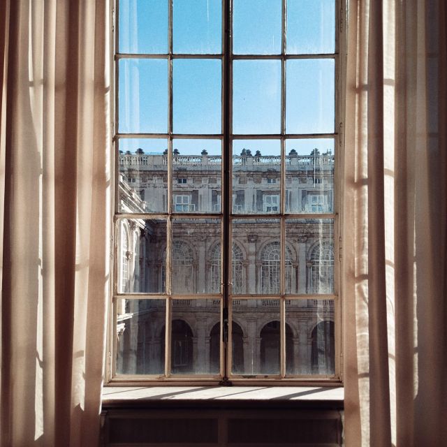 Madrid: Royal Palace Guided Shared Group Tour - Key things to look forward to