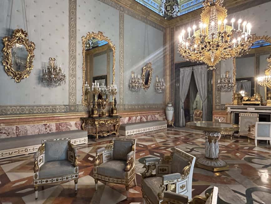 Madrid: Royal Palace Guided Shared Group Tour - Languages and guides: Italian, Spanish, English