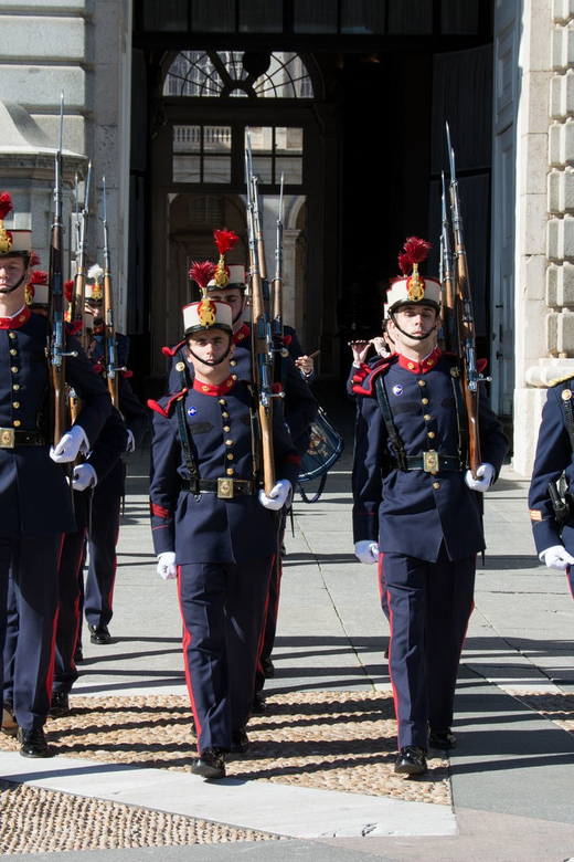 Madrid: Royal Palace Guided Tour with Skip-the-Line Entry - Royal Palace Fast-Track: What Two Hours Really Buys You