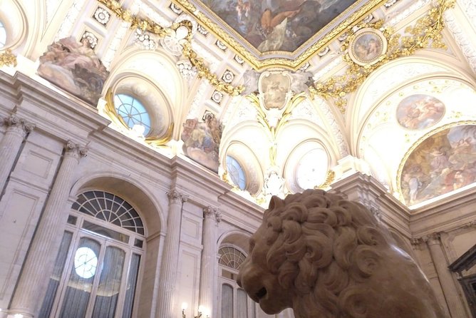 Madrid Royal Palace Private Tour with Skip-the-line Ticket - Small snags you may want to plan for