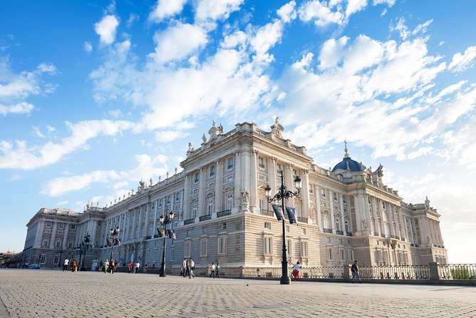 Madrid Royal Palace Professional Guided Tour with Skip the Line - Tiepolo frescoes and the art details that make the tour worth it