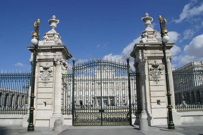 Madrid Sightseeing Tour with Royal Palace Skip the Line Ticket - Who this tour is best for (and who should skip it)