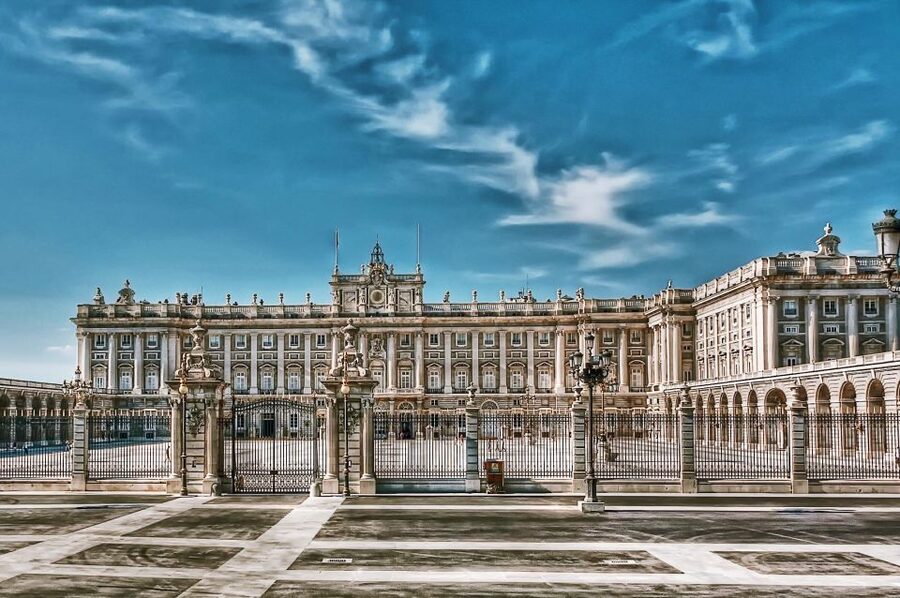 Madrid: Small-Group Royal Palace Guided Tour (Up to 8) - Stradivarius violins and the crown room: the palace as a living museum
