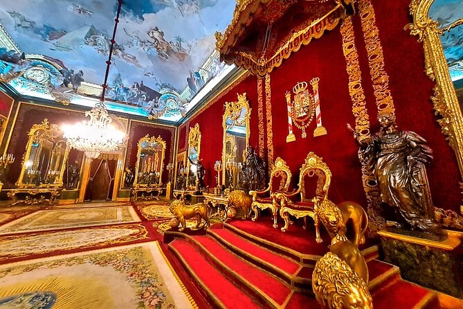 Madrid: VIP PRIVATE Royal Palace and Prado Museum. - Hotel Pickup and the Taxi Transfer: Easy Mode in Madrid