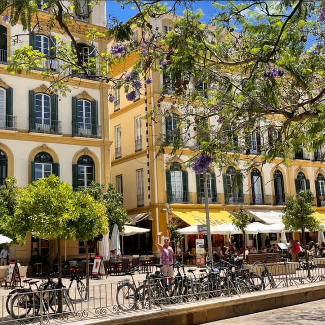 Malaga: Castle Hill and Fisherman Village E-Bike Tour - The Climb to Gibralfaro: Why the Fortress Hill Is the Tour’s Main Event