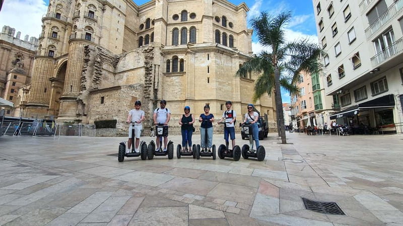 Malaga: Gibralfaro Castle, Bullring and Port Segway Tour - The bullring: a quick look that still adds local flavor