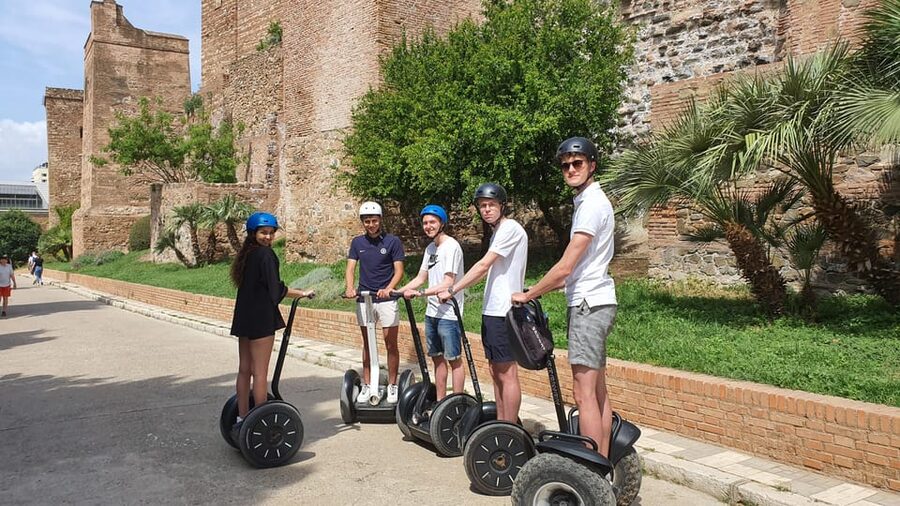 Malaga segway: Panoramic tour of Gibralfaro - Why the Gibralfaro viewpoint works so well on a Segway