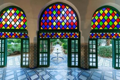 Marrakech: Bahia Palace, Ben Youssef Medersa, & Souks Tour - Koutoubia Mosque photo stop: your fast city orientation