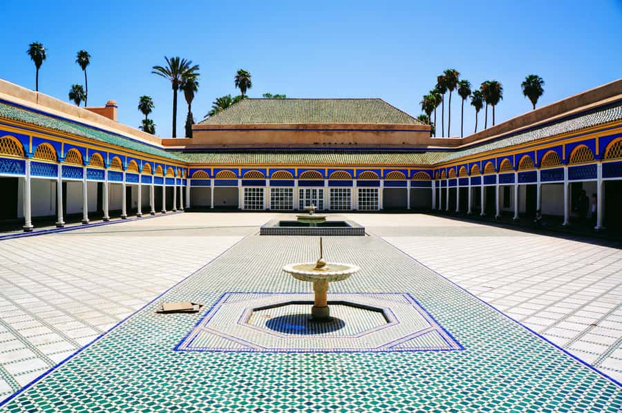 Marrakech: Bahia Palace Guided Tour with Skip-the-Line Entry - Café ARGANA to Bahia Palace: Where the tour really begins