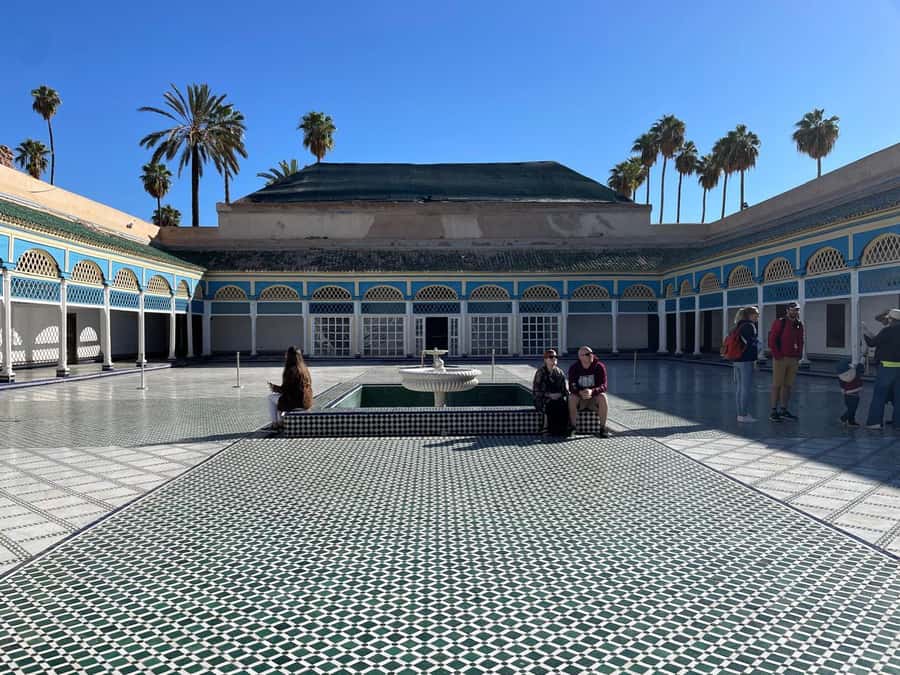 Marrakech: Bahia Palace, Madrasa Bn Yousef, Souk Medina Tour - Medina souks with free time: shopping without the chaos tax