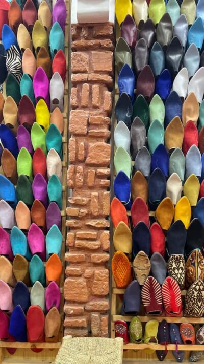 Marrakech: Bahia Palace, Madrassa & Souks Guided Tour - Medrassa Ben Youssef: When a Quranic School Stop Becomes a Real Lesson