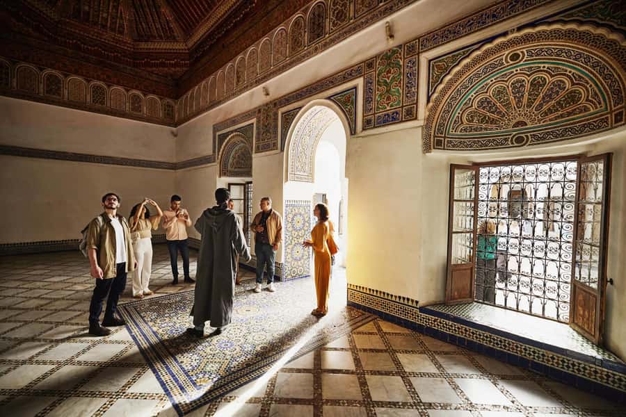 Marrakech: Bahia Palace, Saadian Tombs & Top Highlights Tour - Tinsmiths Square and the Medina walk: shopping with context
