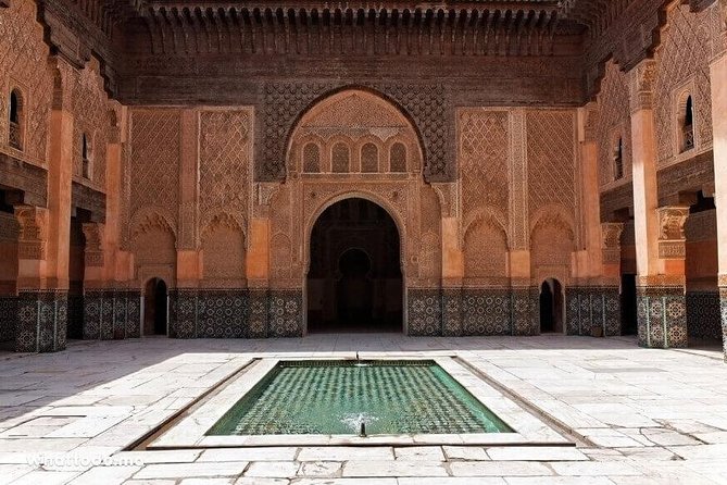 Marrakech City Tour, Bahia Palace, Badii Palace, Majorelle Garden - Walking the Medina: Souks, Spice Shops, Bakeries, and Djemaa el Fna