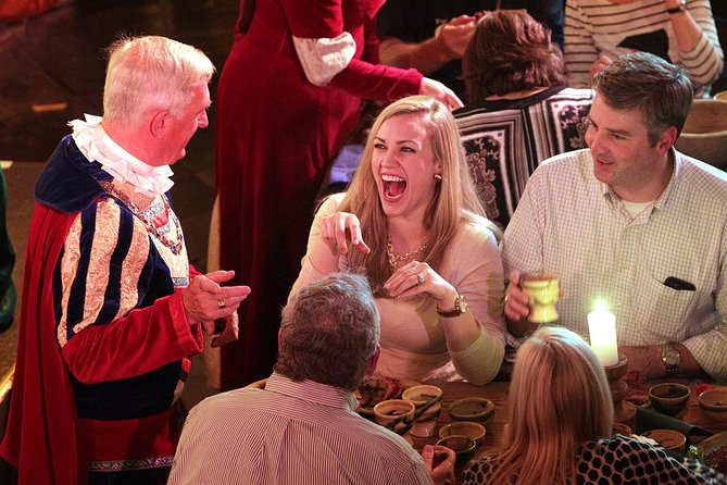 Medieval Banquet at Bunratty Castle Ticket - Arriving at Bunratty: From Shannon to a Medieval Front Door