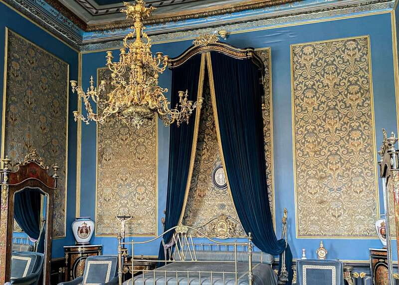 Mexico City: Chapultepec Castle Skip-the-Line Ticket - How long to spend and how to avoid the crowd crush