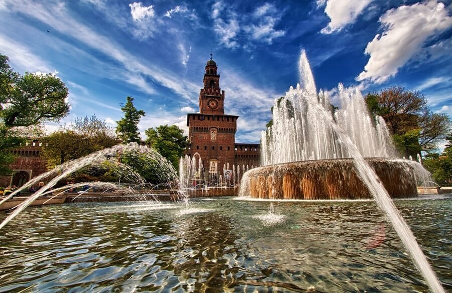 Milan: Last Supper and Sforza Castle Guided Tour - Your hearing matters: headsets and where to stand