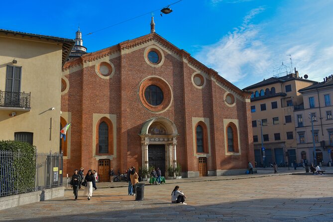 Milan: The Last Supper & Sforza Castle Guided Tour - The Last Supper: guaranteed entry for a tightly timed room