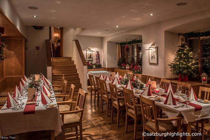 Mozart and Advent/Christmas Concert with Dinner at Fortress Hohensalzburg - Mozart and Advent/Christmas concert: close-up music in a fortress room
