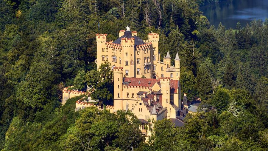 Munich: Neuschwanstein Castle Chinese Day Tour - A full Bavarian day outside Munich (and what that means for your time)