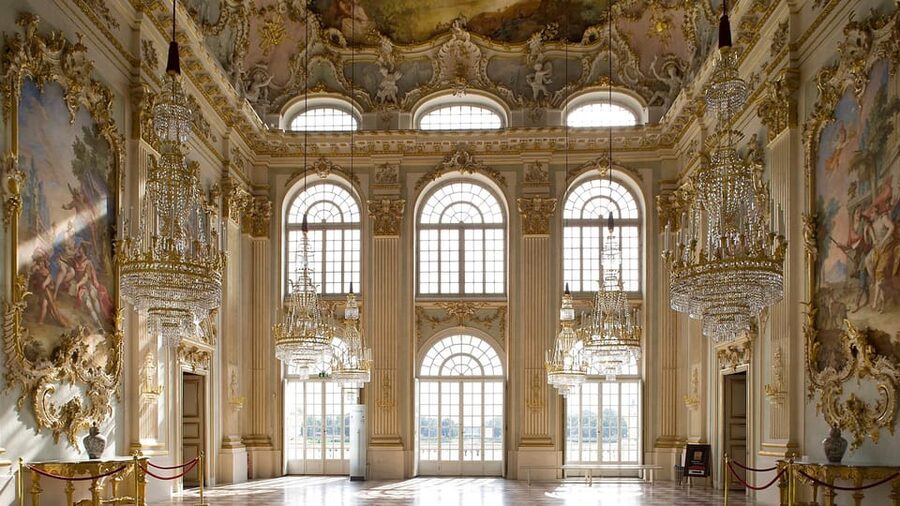 Munich: Nymphenburg Palace Entry Ticket - Inside the Baroque Interiors: Art, Furnishings, and Royal Apartments