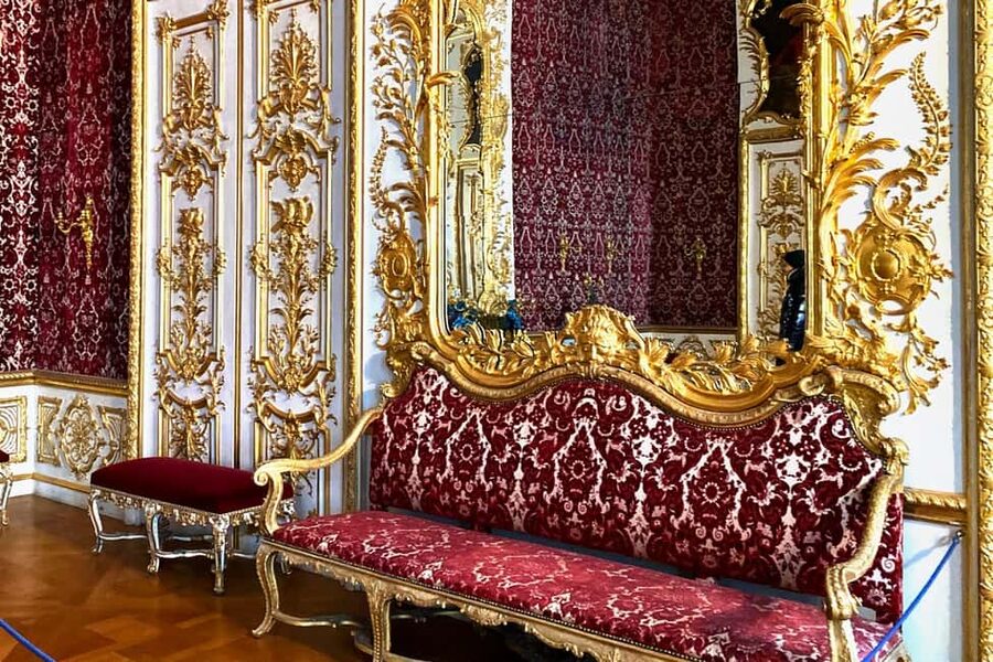 Munich: Residenz Palace and Hofgarten Skip-the-Line Tour - The Tour Style: Small Group, Real-Time Explanations, Room-Wise Focus