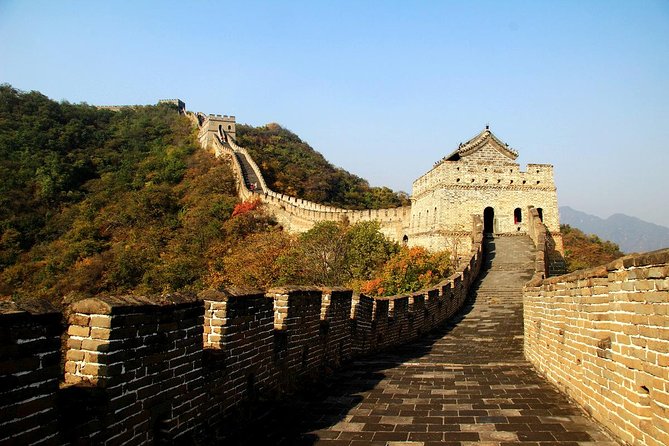 Mutianyu Great Wall and Summer Palace Small-Group Tour with Lunch - The ride to Mutianyu: the guide’s job is to set you up