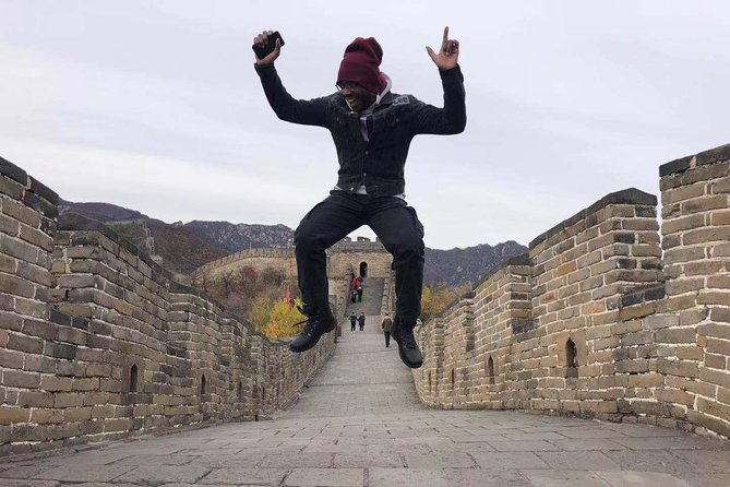 Mutianyu Great Wall & Summer Palace Private Layover Guided Tour - Mutianyu Great Wall: an efficient Wall day with winter support